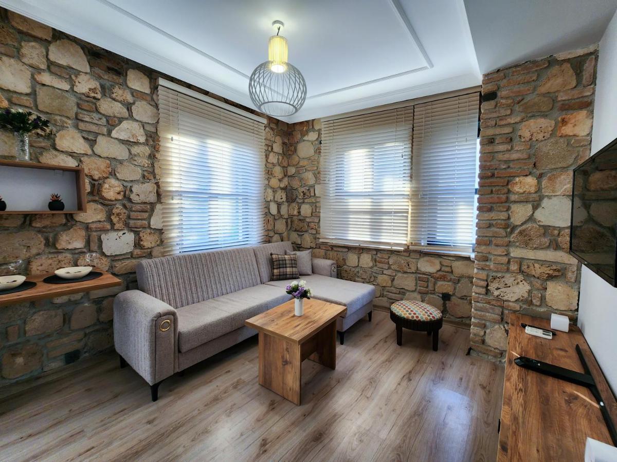 Sera Homes Kaleici Oldtown Antalya Eksteriør billede