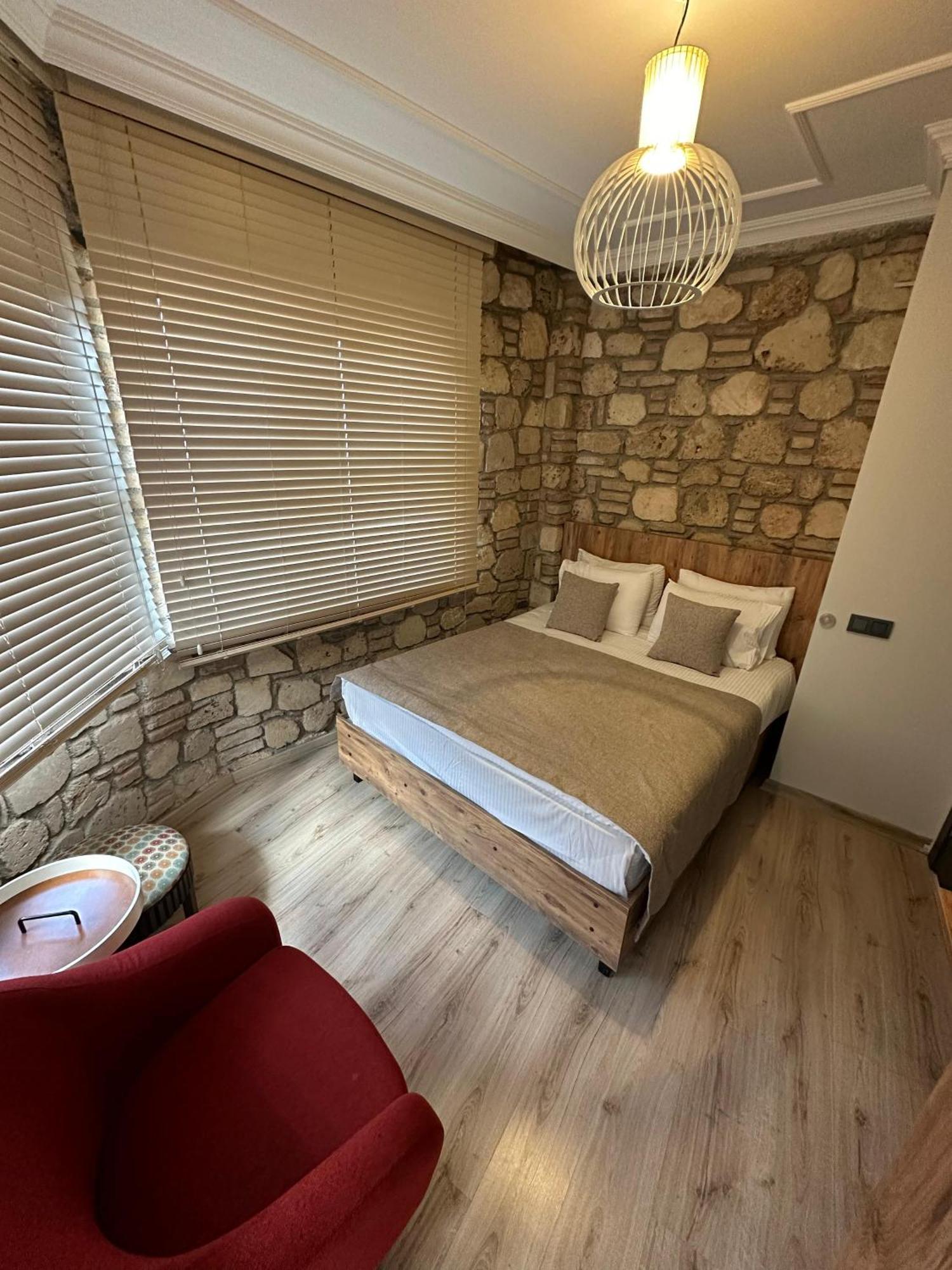 Sera Homes Kaleici Oldtown Antalya Eksteriør billede